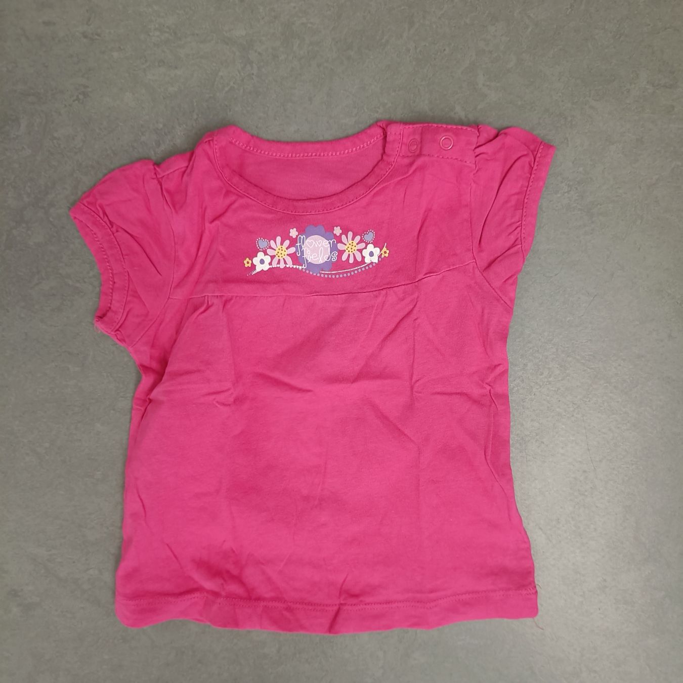 Blouses, T-shirts & Tops: T-Shirt Grösse 74 – D'occasion à Jaberg par urig17.