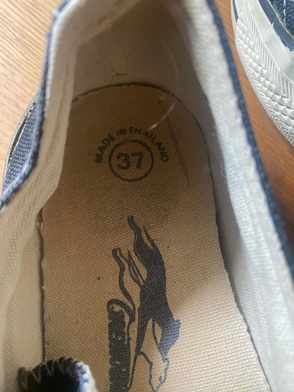 Herrenschuhe: Baskets Greyhound schwarz-weiss / blanc-noir. Taille 37 – Gebraucht aus Gümligen von Xochitl 7
