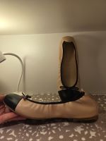🥿 UNISA Ballerinas – Beige/Schwarz – Eleganter Chanel-Look