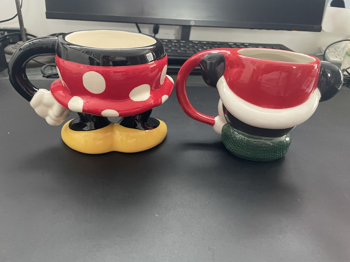 Disney Tazze: Mickey & Minnie Mouse Tassen Set, Disney – Usato da sonvico venduto da Ptequila 6