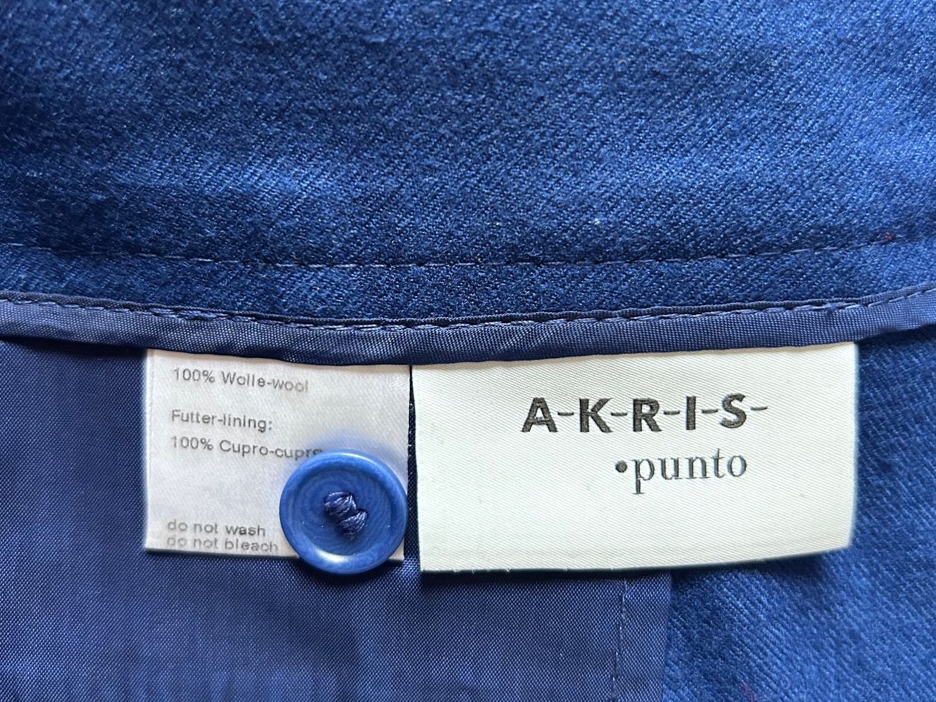 Akris Pantaloni: Akris Punto Hose aus Wolle – Usato da St. Gallen venduto da look-twice 2