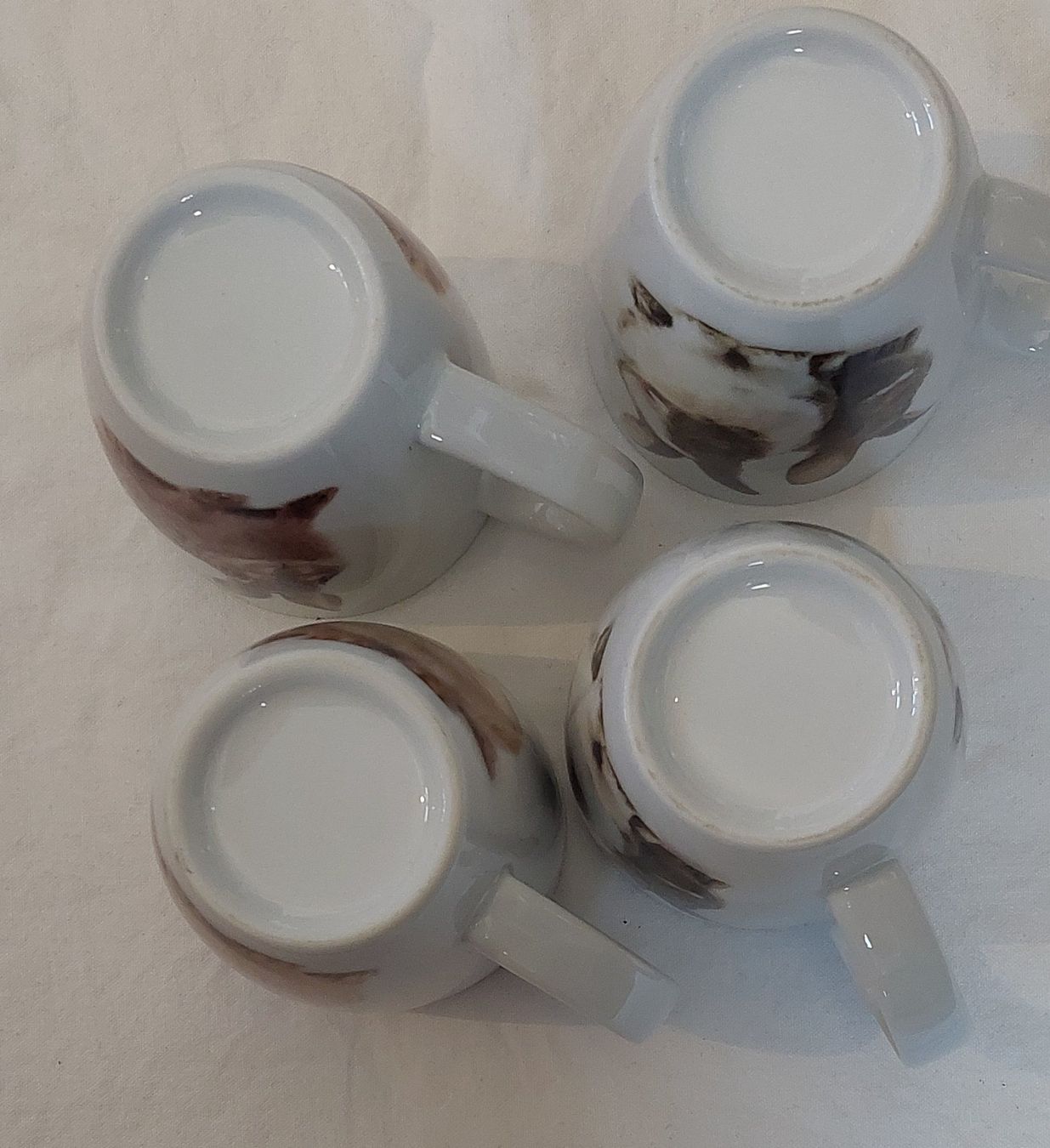 Migros Tassen: 4 Tassen mit Hasen-Aufdruck – Gebraucht aus Uitikon Waldegg von Smeragol 4