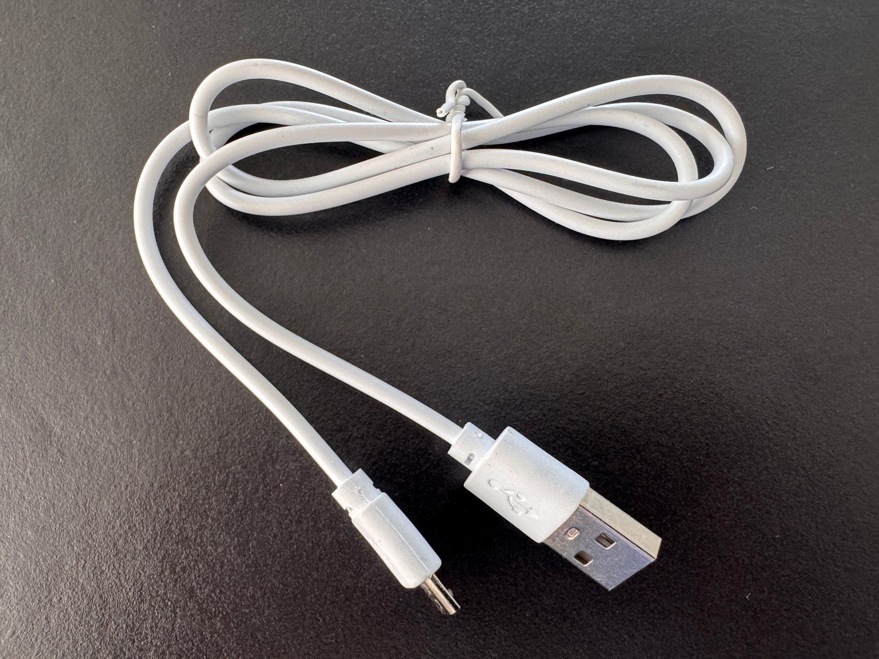 Kabel: Ladekabel - USB A auf Micro USB – Gebraucht aus Zollikon von Krenapf