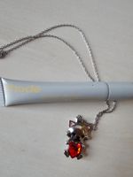 1 Rhode Passionsfrucht und 1 Halskette (letzte Möglichkeit)