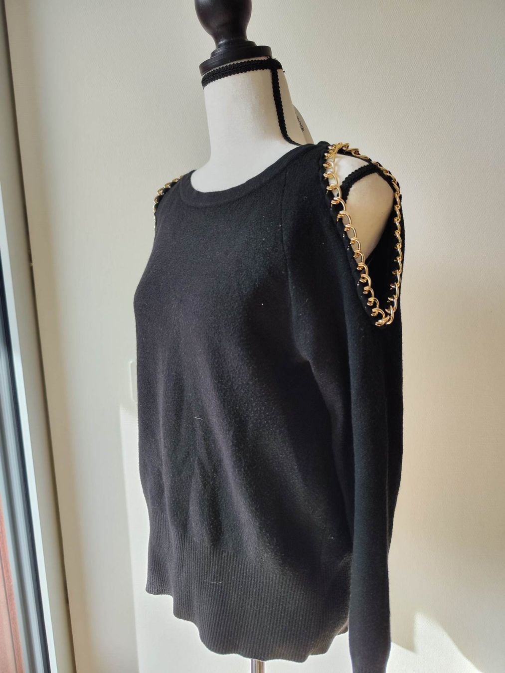 Pullover & Sweatshirts: Pulli Rivel Island M – Gebraucht aus Riehen von edu_92w7 6