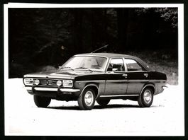Fotografie Auto Chrysler 1610 / 2L Autom