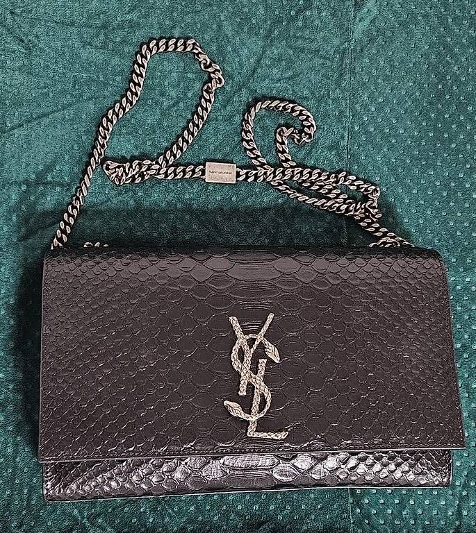 Saint Laurent Borse da donna: Yves Saint Laurent - Luxury borsa originale – Nuovo e nell'imballaggio originale da Lugano venduto da G_E_M_
