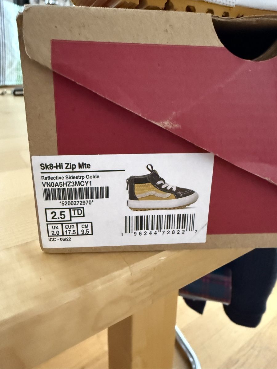 Vans Scarpe per ragazzi: Vans / EU 17.5 / ungebrauch & Originalverpackung – Nuovo (secondo la descrizione) da Regensdorf venduto da isatoby9591 2