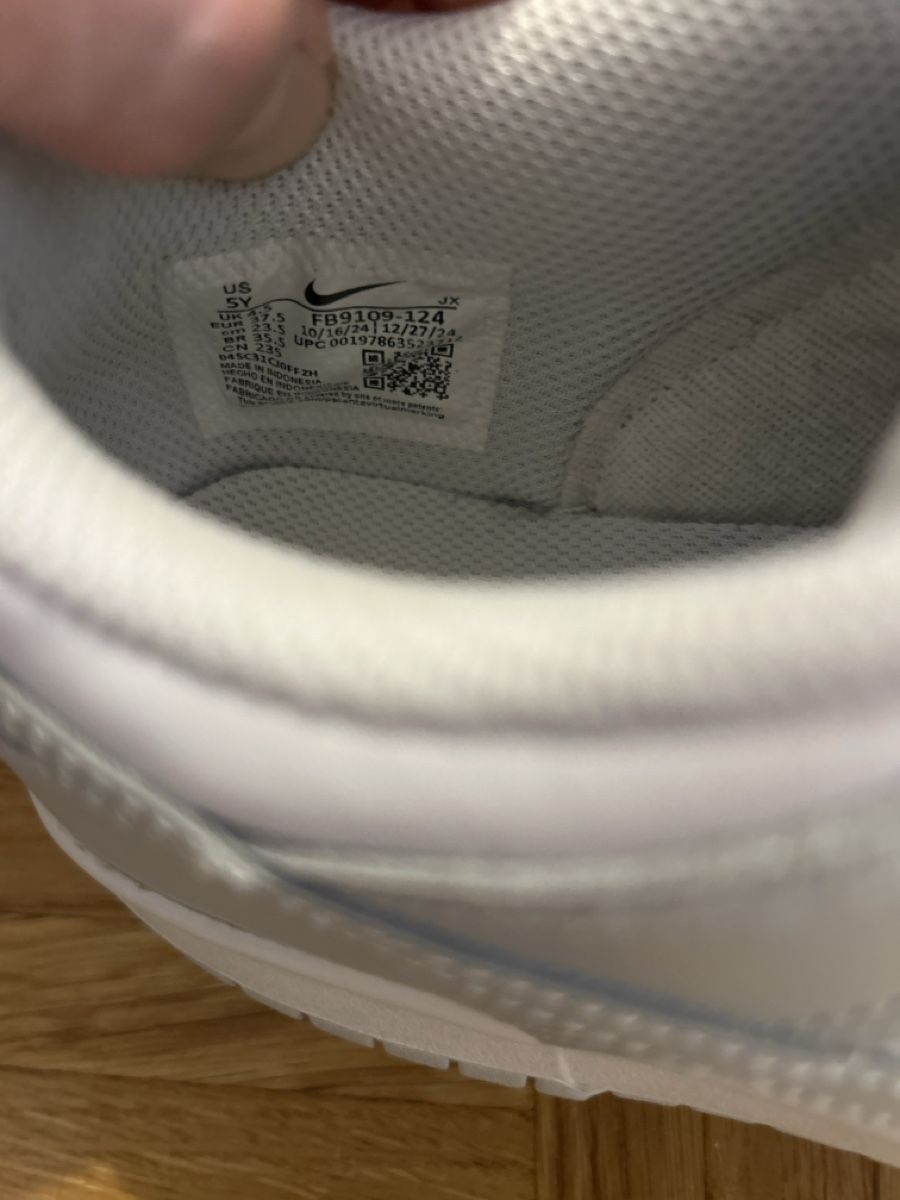 Nike Chaussures hommes: Dunk Nike  – D'occasion à Sierre par art_wqf9 4