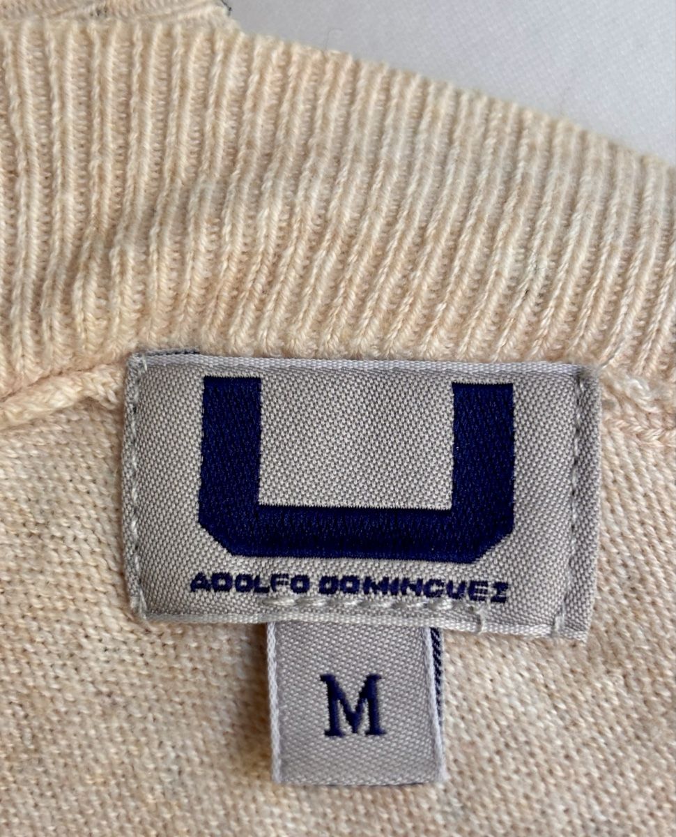 Maglioni & Felpe: Adolfo Dominguez Feinstrick Pullover Gr M V-Ausschnitt – Nuovo (secondo la descrizione) da Wangen ZH venduto da tel_gxb5 9
