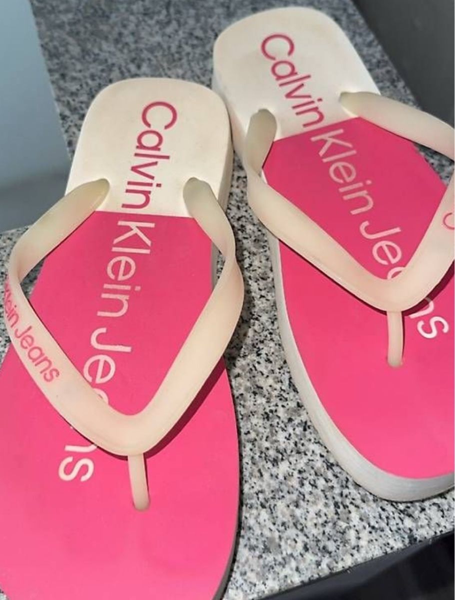 Calvin Klein Scarpe da donna: Flip Flops Calvin Klein weiss/pink Gr. 40 – Usato da Oftringen venduto da tola19