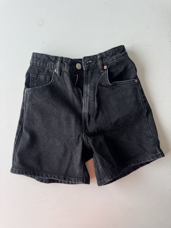 Zara Black Denim Shorts, Jeans shorts