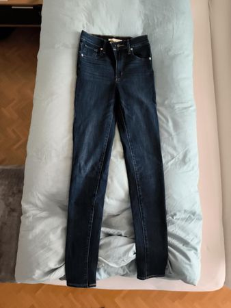 Levi's Mile High Super Skinny Jeans Gr. 26 – neuwertig