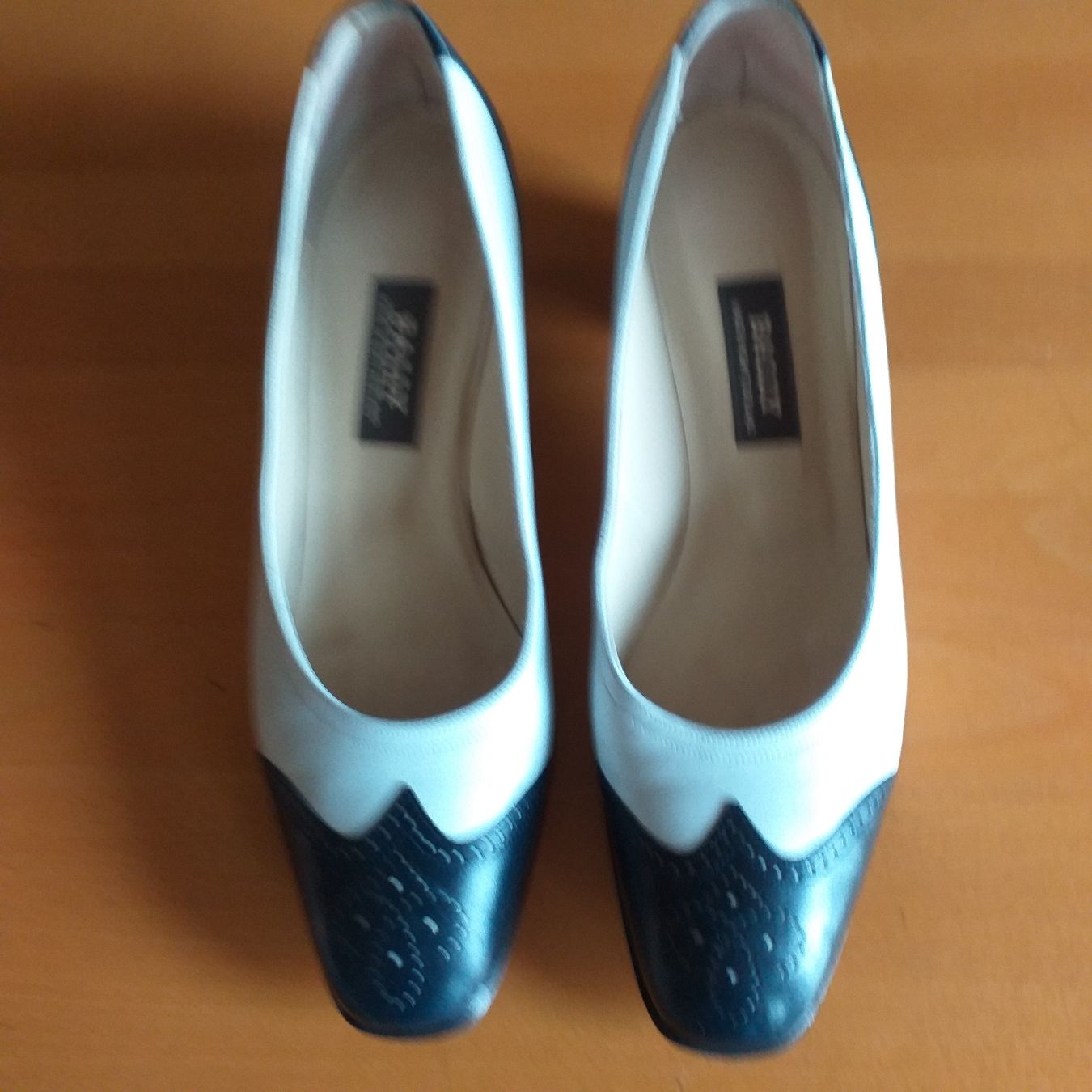 Bally Scarpe da donna: Damen Schuhe – Usato da Wünnewil venduto da 04Blume