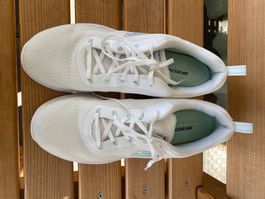Skechers Damen Sneaker weiss Memory Foam guter Zustand