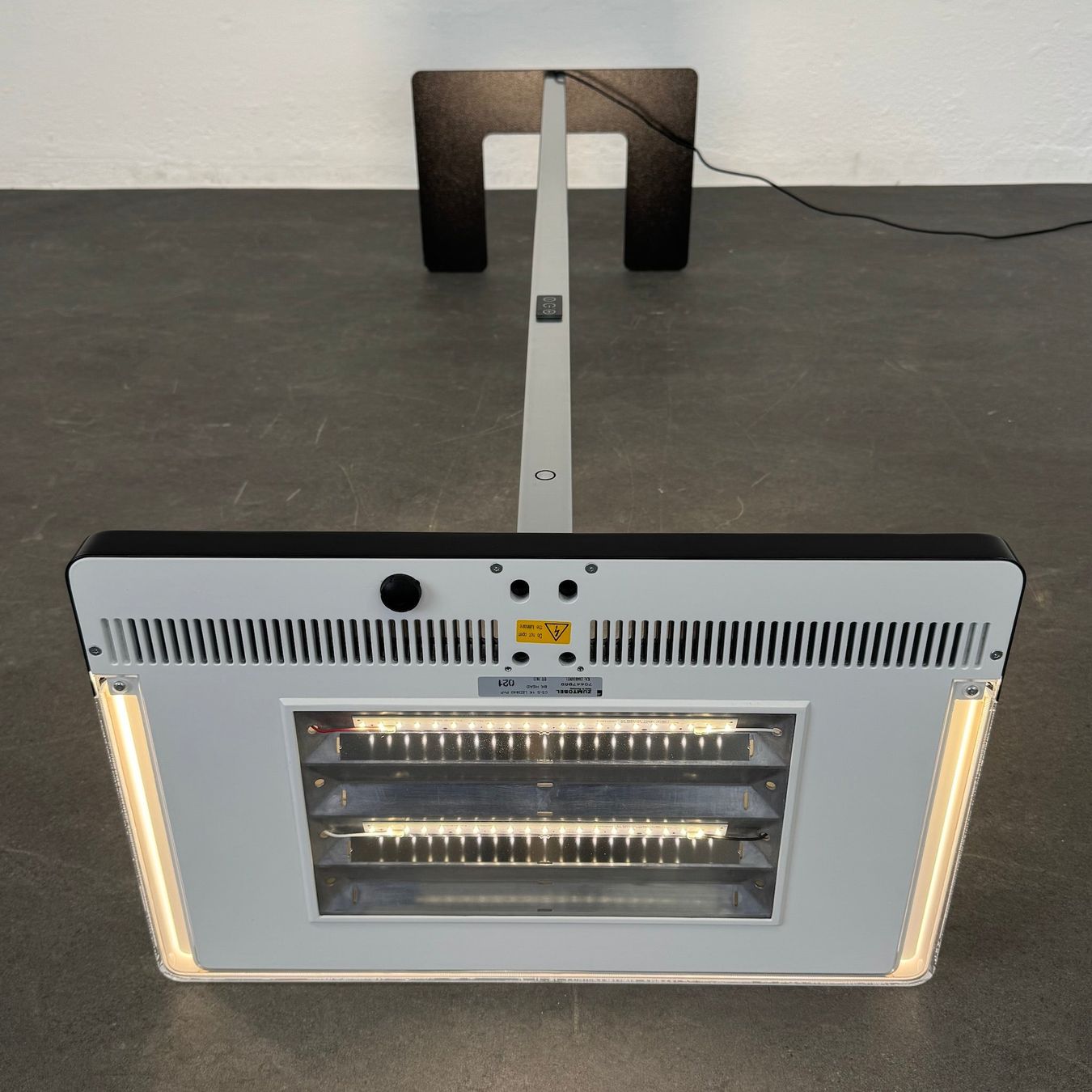 Zumtobel Lampen: Zumtobel Basic LED Stehleuchte – Gebraucht aus Schönenwerd von mcofficeshop 4