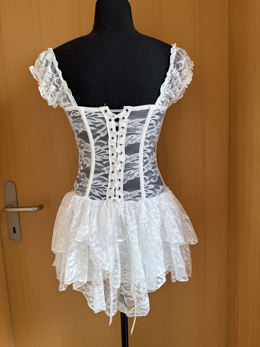 Tute: Spitzenjumpsuit in Miederoptik – Nuovo (secondo la descrizione) da Sigriswil venduto da ck56 2
