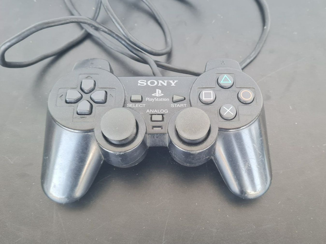 Sony Spiele: Playstation 2 / Controller / PS2 / SONY / mit Kabel – Defekt aus Safenwil von Husqi2000 1