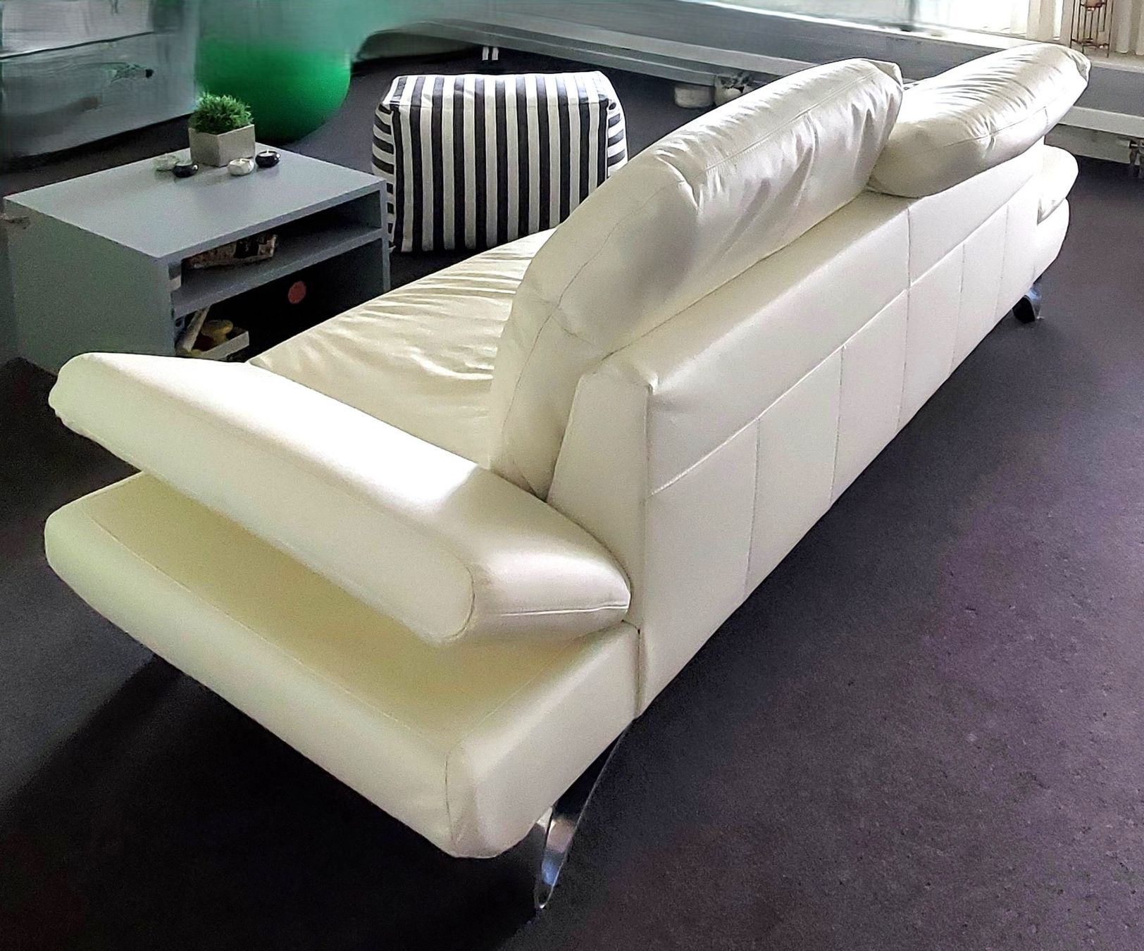Divani: Sofa Echtleder weiss 3-Sitzer – Usato da Brugg AG venduto da hesobrugg 2