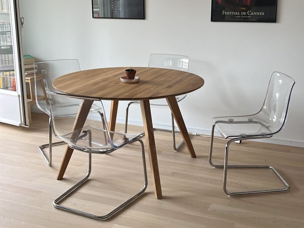 Livique Tische: Massivholztisch Eiche Rund – Gebraucht aus Henau von est_kr2r 1