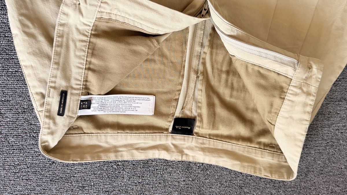 Massimo Dutti Pantaloni: Pantalon large Massimo Dutti beige taille 36 – Usato da Bulle venduto da LeMoleson 3