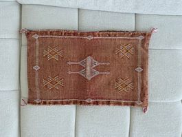 Housse de coussin bérbère soie de lotus