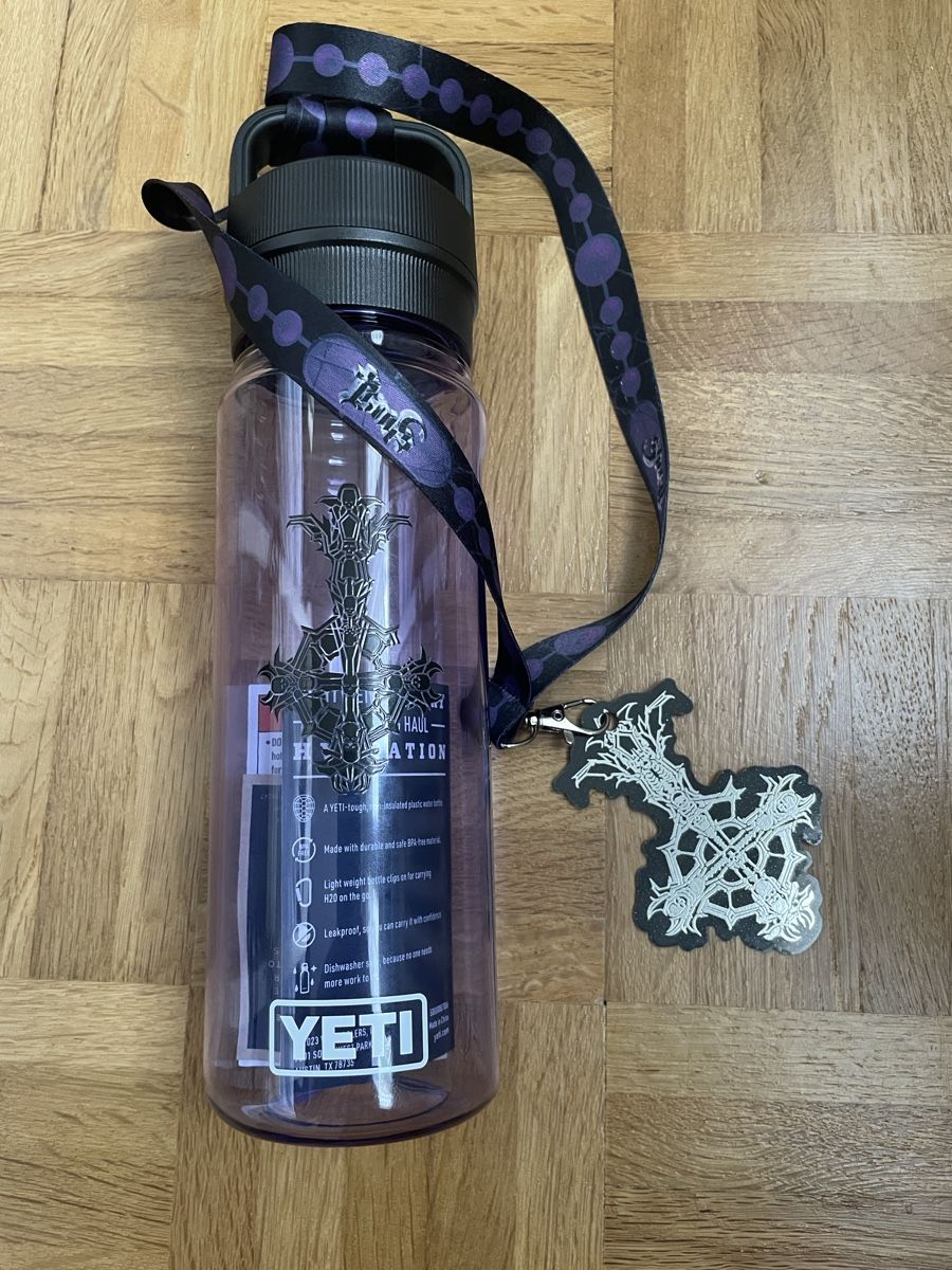 Borracce & Thermos: Yeti Yonder GHOST VIP 2025 gourde édition limitée! – Nuovo e nell'imballaggio originale da Grandson venduto da RioDeltaLima 1