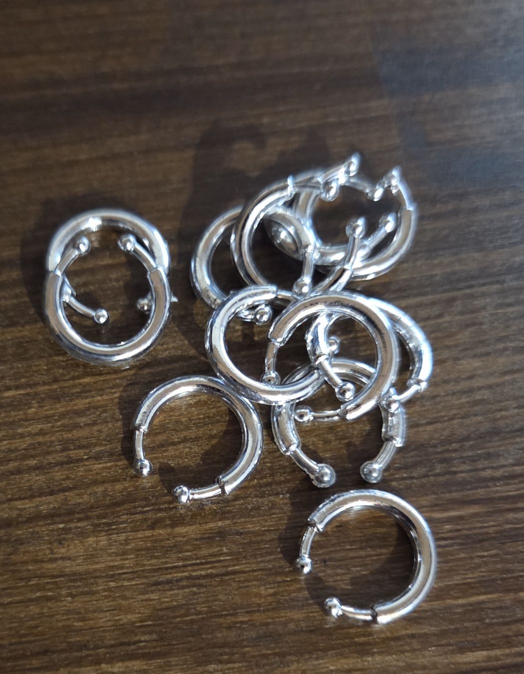 Gioielli per piercing: Fake Piercings – Nuovo (secondo la descrizione) da Niederhünigen venduto da philu12