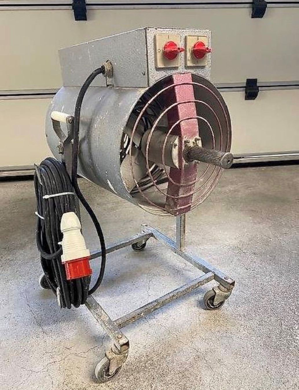 Krüger Radiateurs: Professioneller Bautrockner Krüger C9 – D'occasion à Allenwinden par Zuger89
