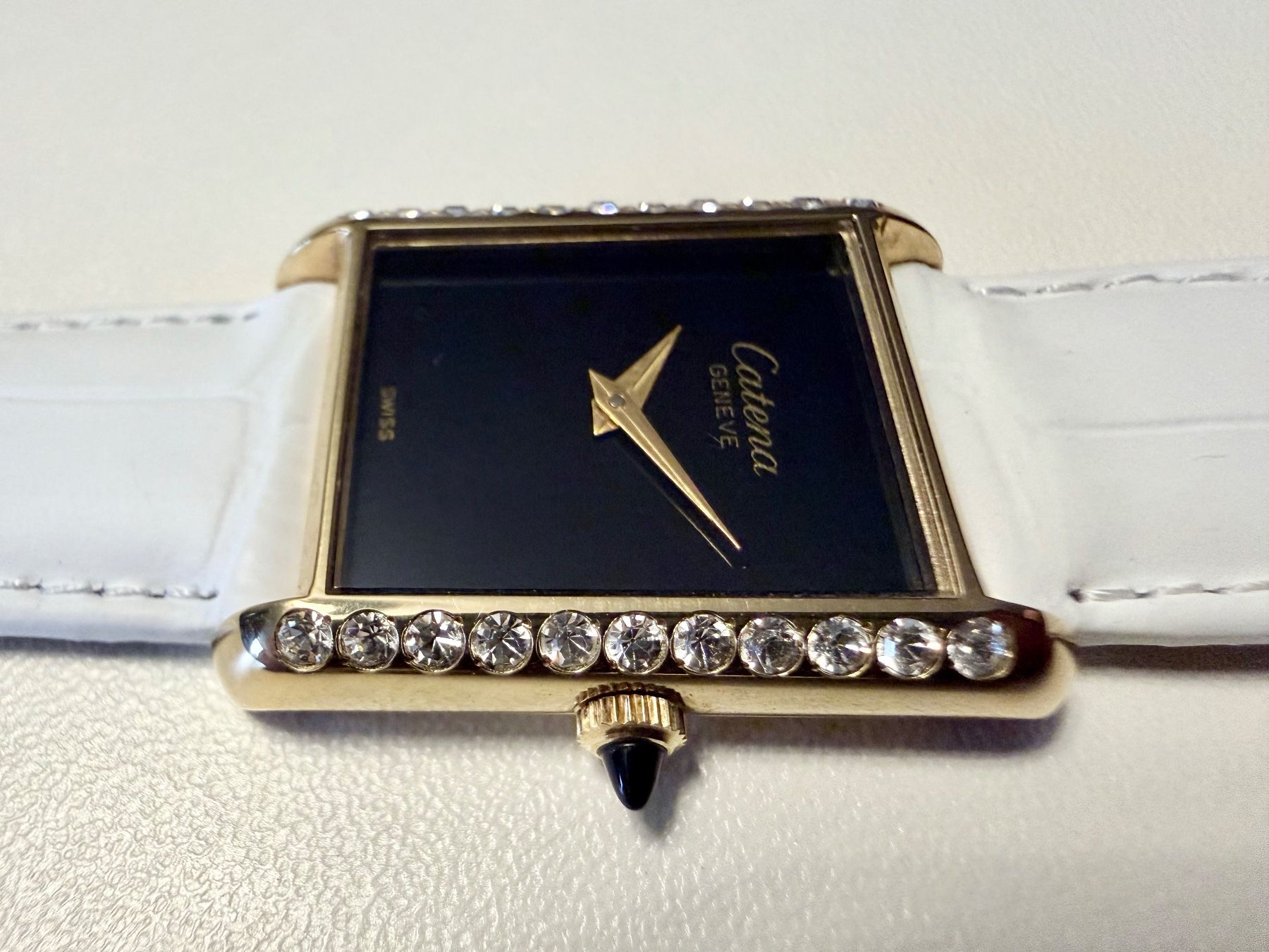 Orologi: CATENA "Tank" type, MEDIUM, Plaqué or, Mechanical, Swiss – Nuovo e nell'imballaggio originale da Le Mont-sur-Lausanne venduto da LycaGallery 3