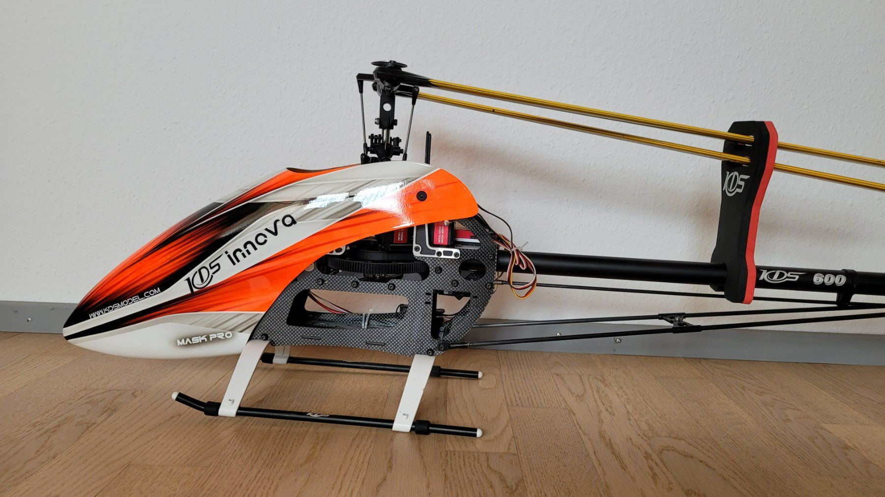 Modellismo RC: KDS Innova 600 mit Elektronik ohne Empfänger – Usato da Niederwil SG venduto da kaseopeia 1
