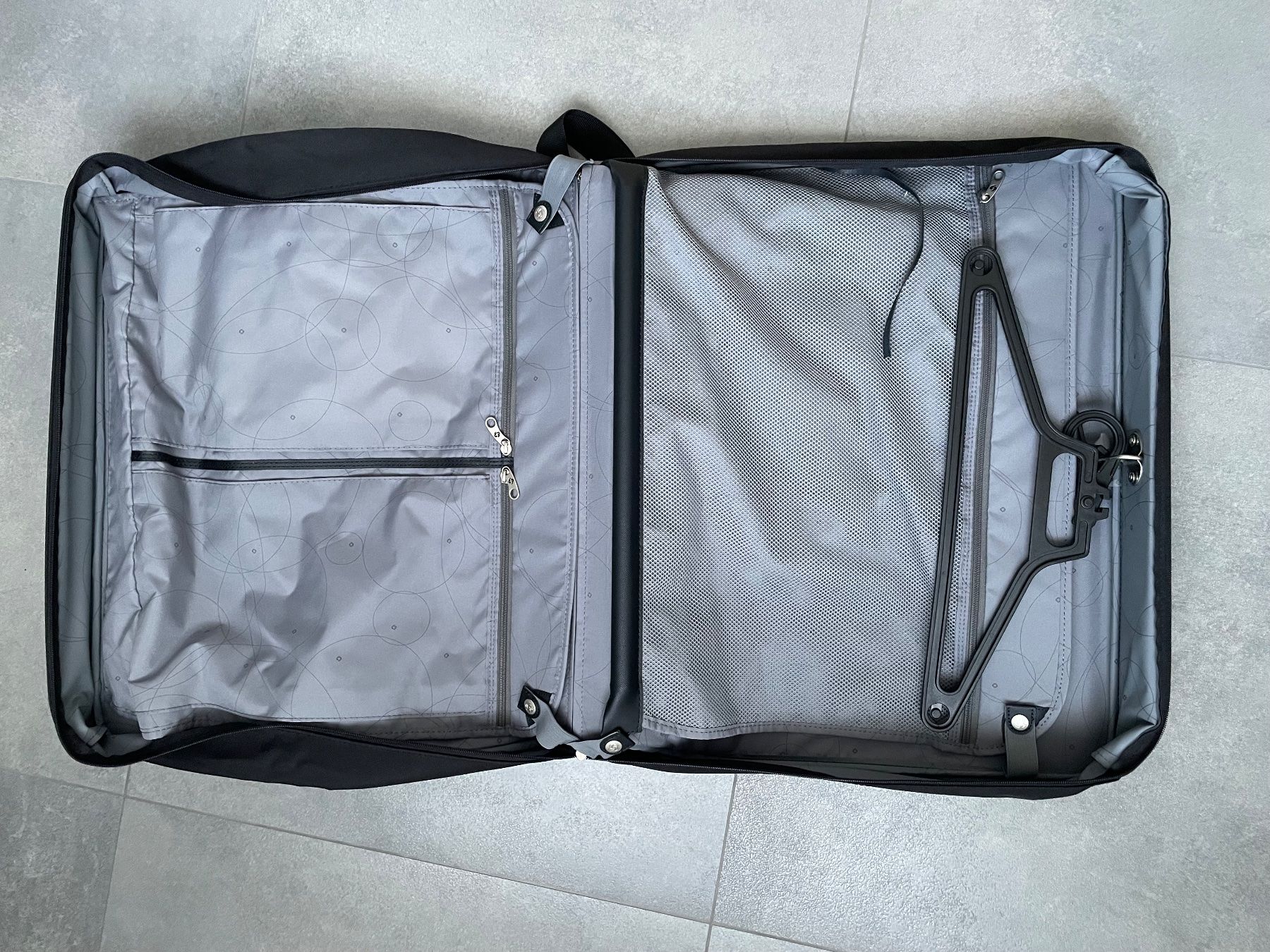 Samsonite Borse: Samsonite Kleidersack NEU, Farbe schwarz – Nuovo (secondo la descrizione) da Neftenbach venduto da RIB123456 2