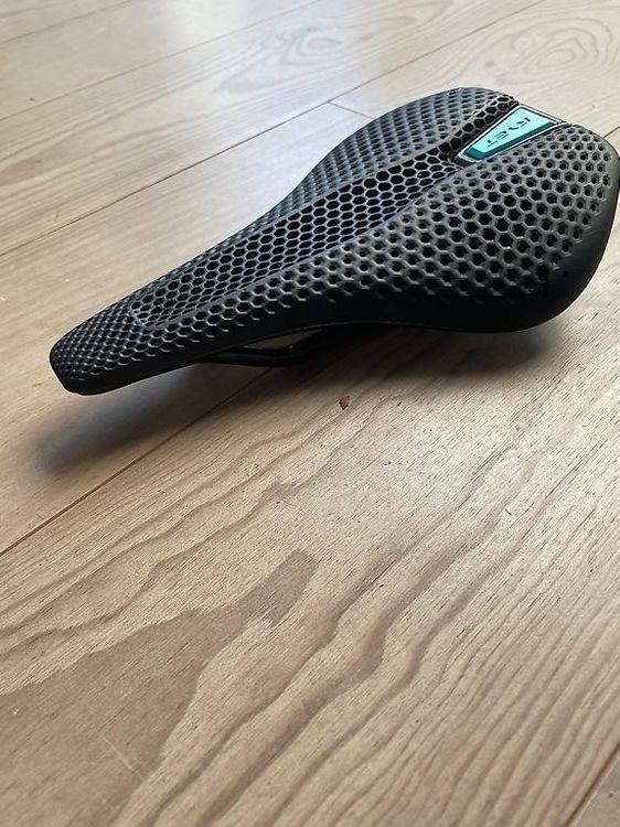 Pezzi di ricambio: RYET Carbon Sattel – Usato da Therwil venduto da ste_cs6w