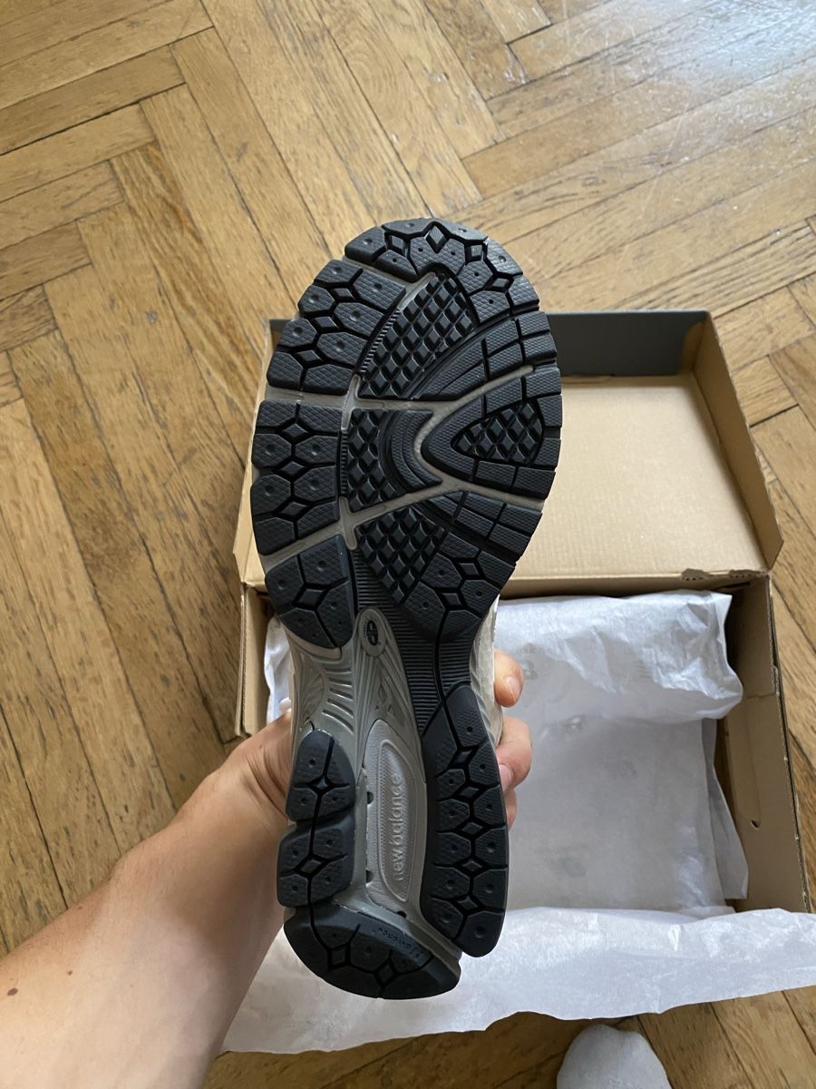 New Balance Scarpe da uomo: New Balance ML860SG2, 44.5 EUR – Nuovo e nell'imballaggio originale da Zürich venduto da SunnySeller 6