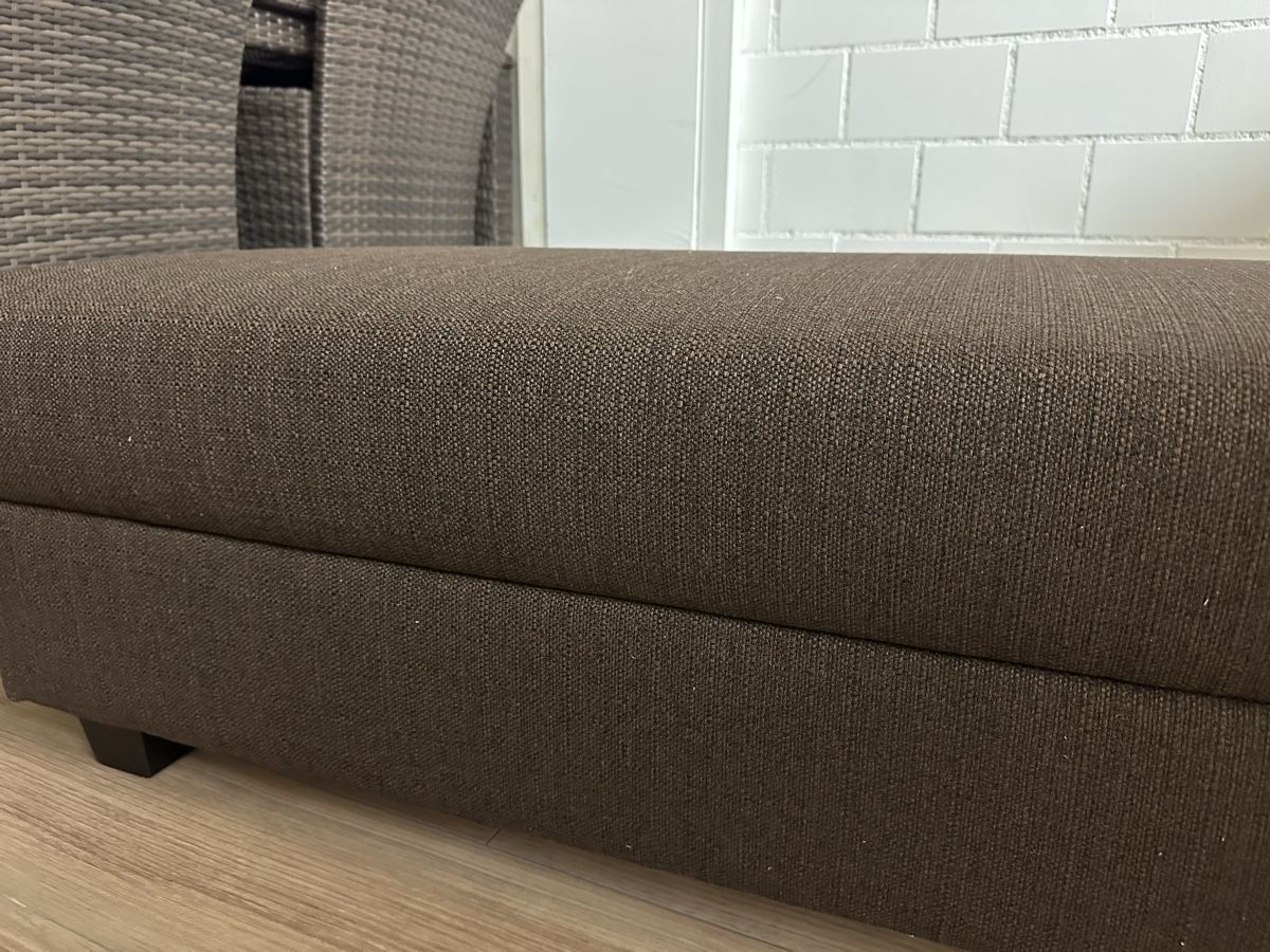 Tabourets: Hocker Braun Neu – Neuf avec emballage d'origine à Sevelen par Stopglobal. 4
