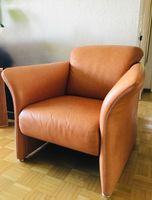 Ledersessel (2 Stück) und Sofas (2er und 3er)