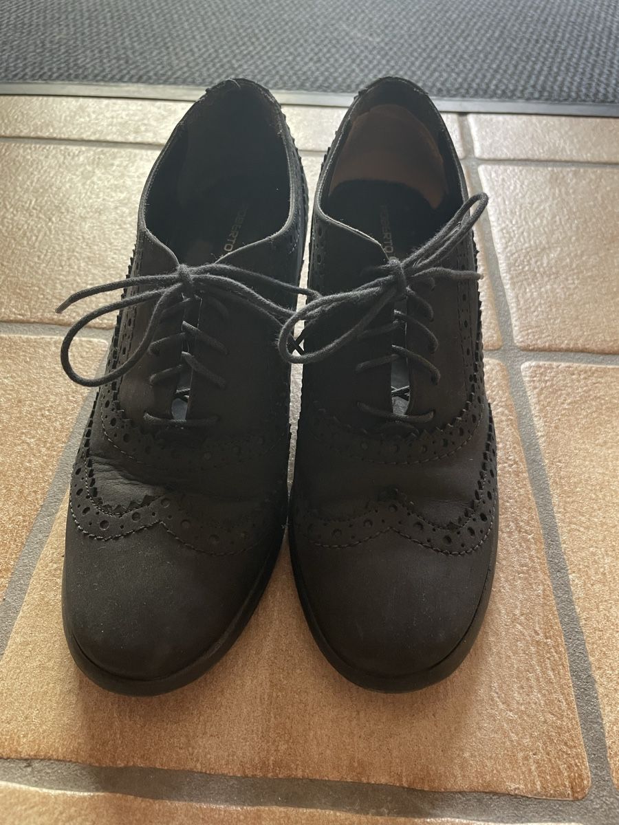 Scarpe da donna: Schicke Halbschuhe, schwarz, Grösse 38 – Usato da Obernau venduto da Bekka. 4