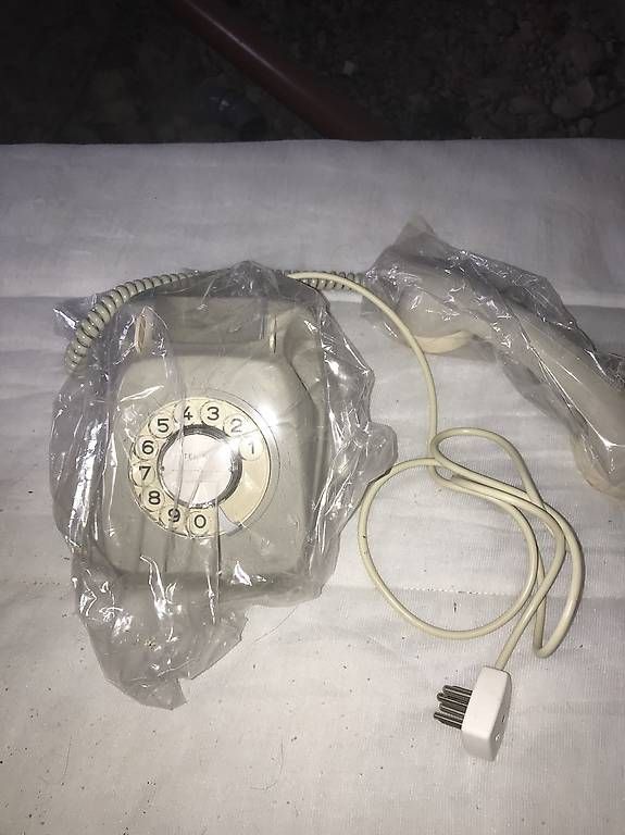 Telefoni: Telefon con cornetta (Hörer) come nuovo senza SIM – Usato da Bedano venduto da bed_6sb7 3