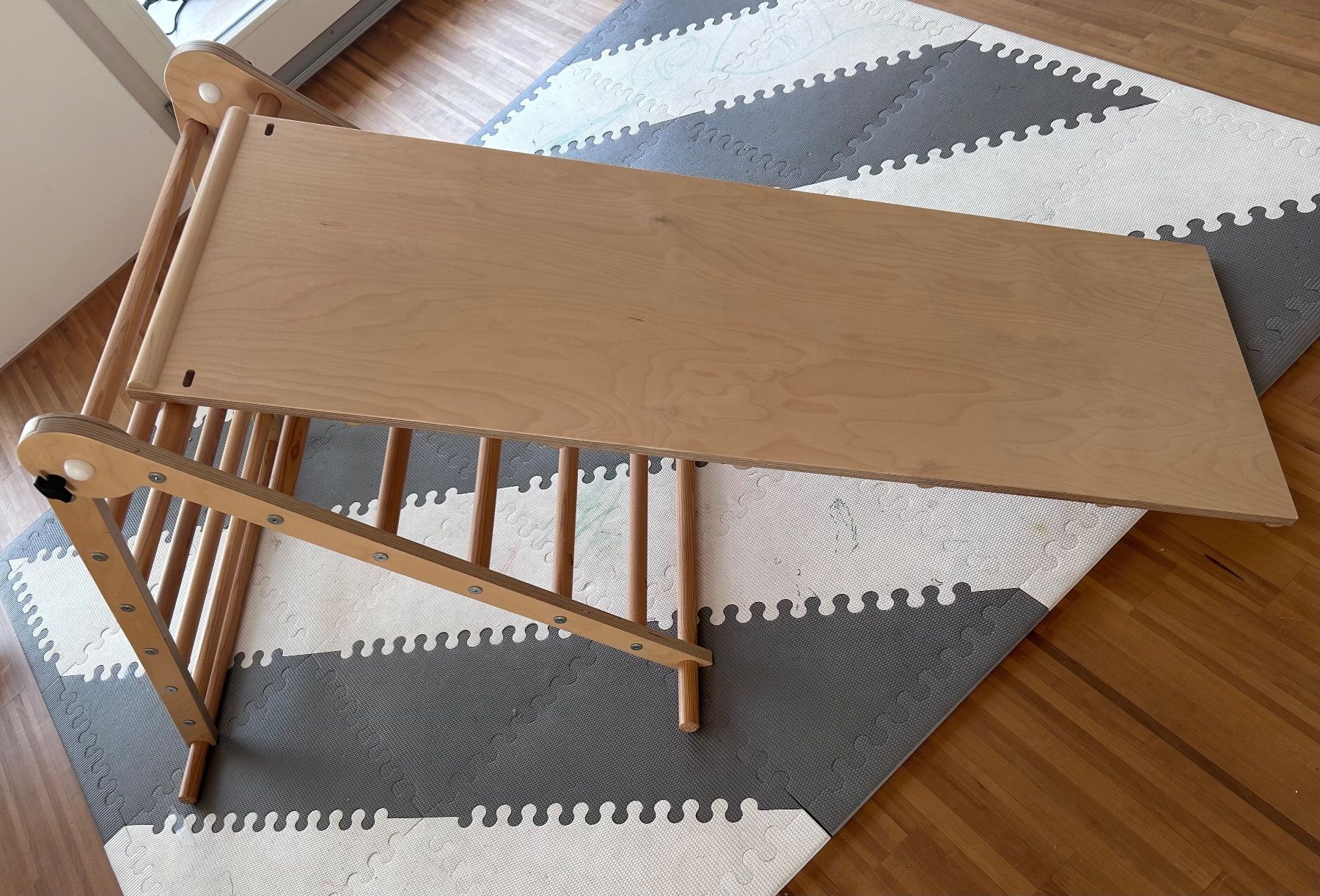 Giocattoli: Triangle de Pikler Triclimb et toboggan – Usato da Biel/Bienne venduto da MFFroidevaux 3