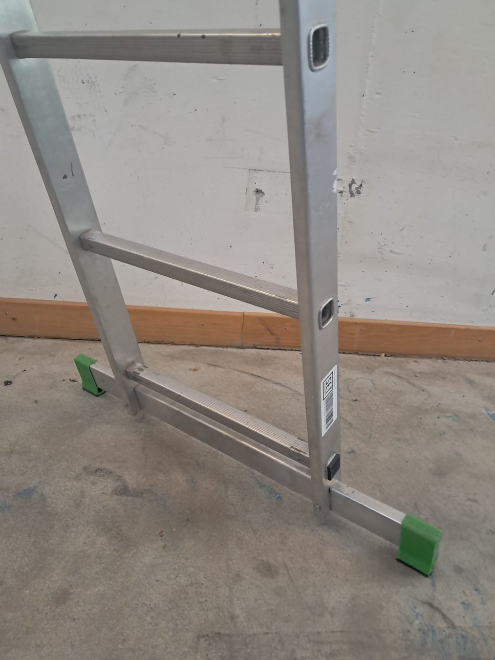 Scale: 3-teilige Leiter Aluminium Multifunktionsleiter, Bockleiter – Usato da Zürich venduto da Lia107 6