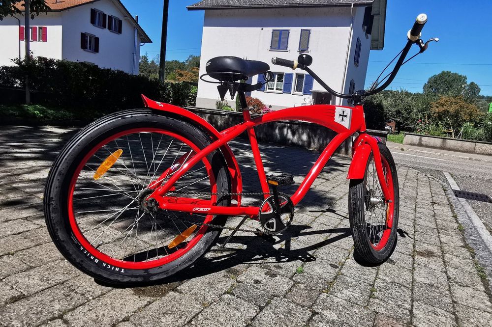 Felt red best sale baron beach cruiser