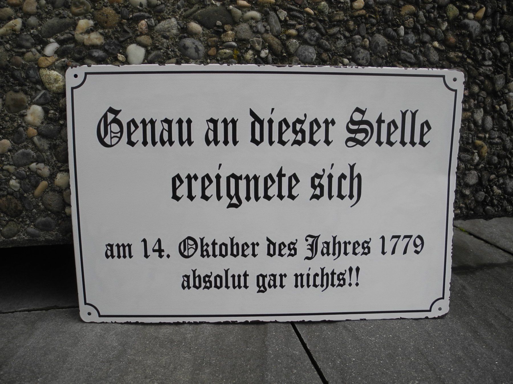 Insegne: WITZIGES BLECHSCHILD – Nuovo e nell'imballaggio originale da Reinach AG venduto da Huckleberrysix