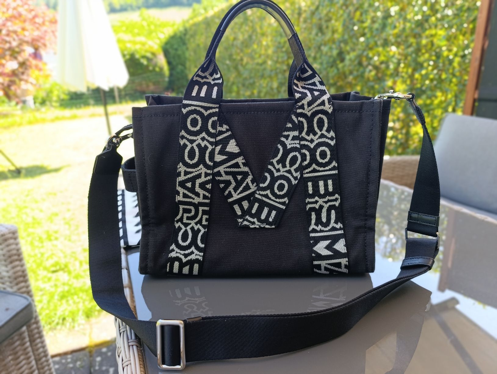 Marc Jacobs Sacs: Schwarze Marc Jacobs Tasche M – D'occasion à Arlesheim par plu_b87r