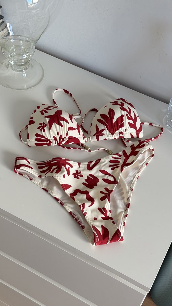 H&M Badekleider & Bikinis: H&M swimwear – Neu (gemäss Beschreibung) aus Paradiso von viorea