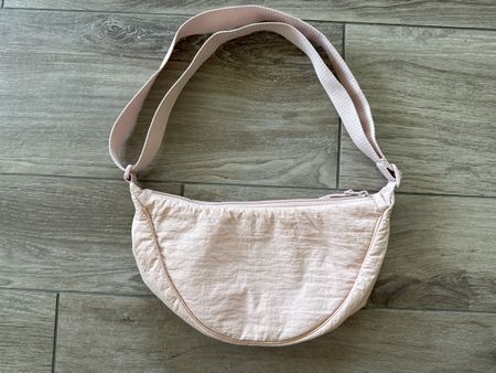 Schultertasche von Uniqlo, wie neu