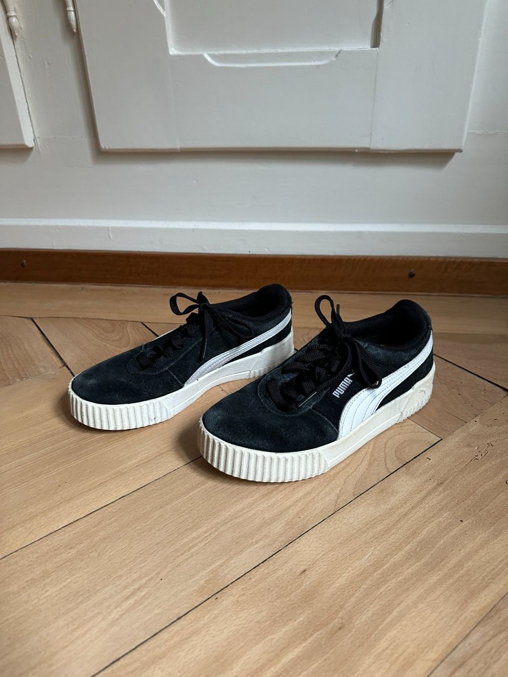 Puma Damenschuhe: PUMA - Sneaker schwarz-weiss 36 – Gebraucht aus Zürich von Diazaio