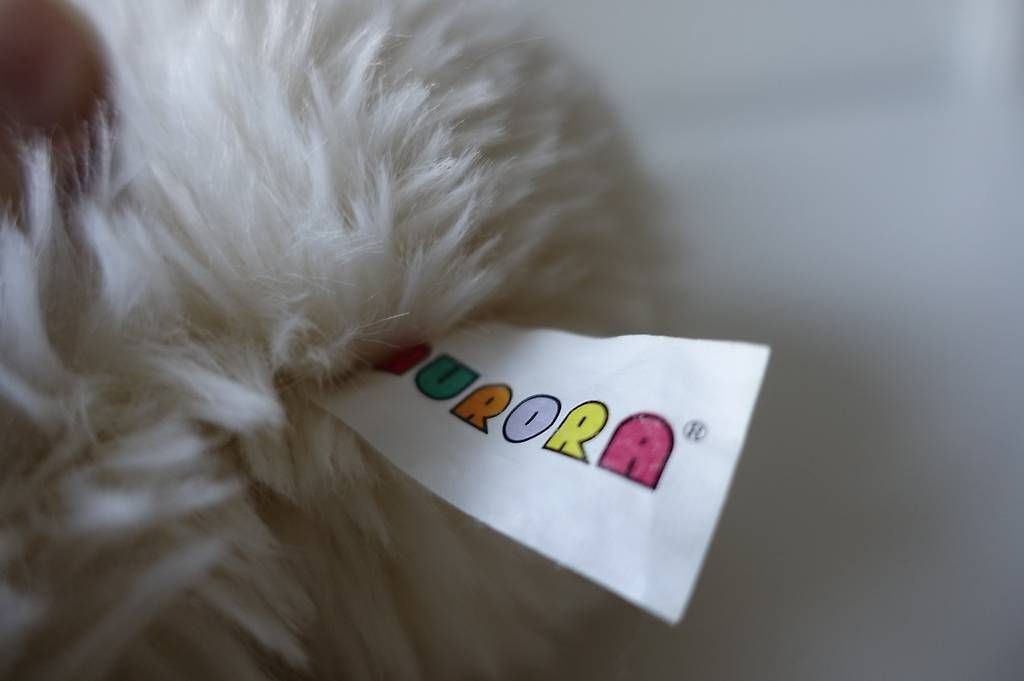 Jouets: Jolie peluche ours blanc – D'occasion à Neuchâtel par p_b_vdv7 3