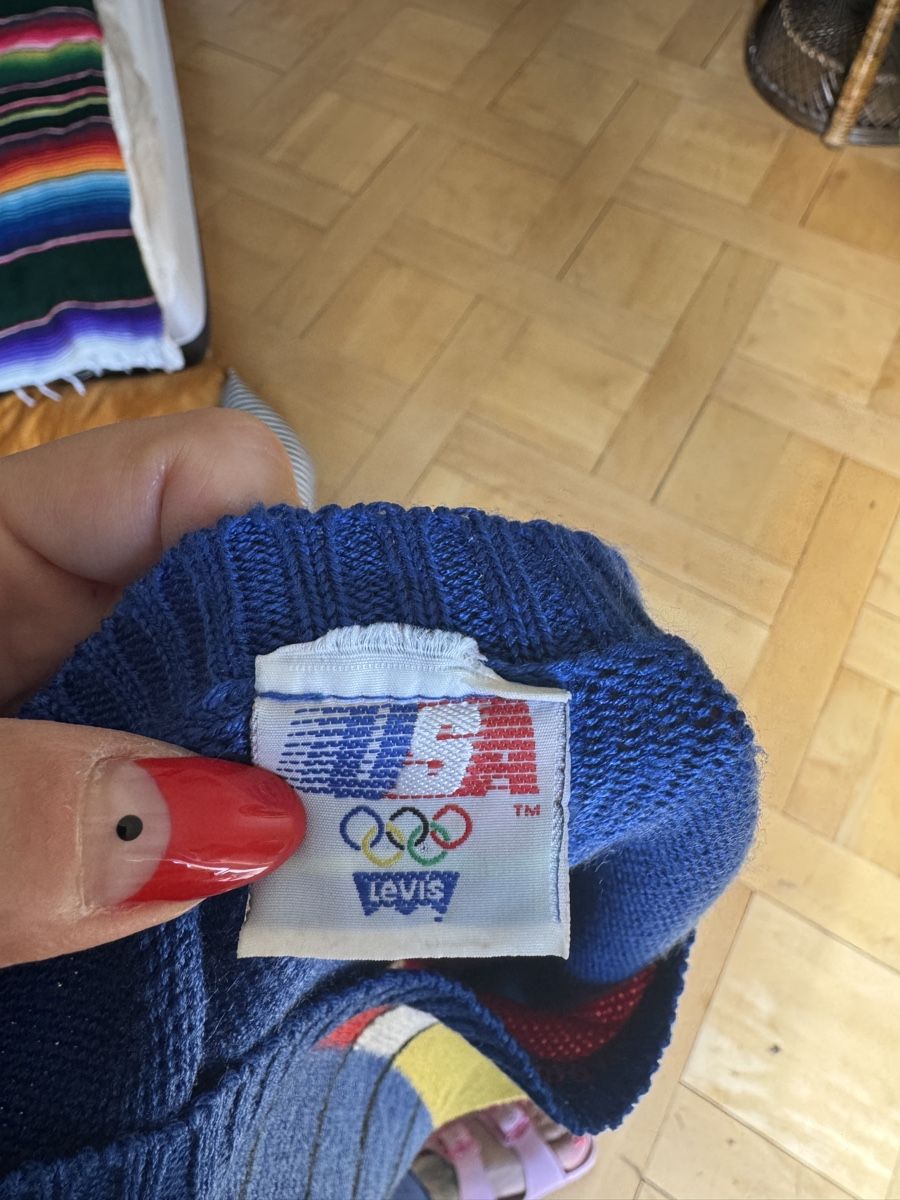 Levi's Maglioni & Felpe: Vintage Levis USA Olympia Olympics Pullover – Usato da Zürich venduto da Lola_from_the_West 4