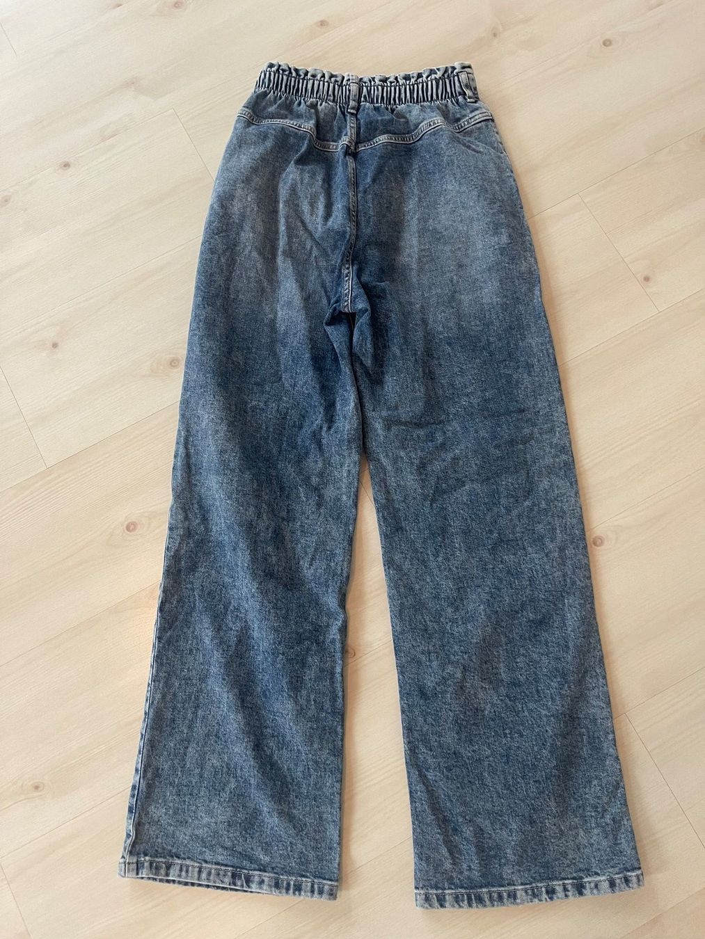 H&M Pantaloni: Jeans Grösse 170 – Usato da Oberhof venduto da Hibrzel 2