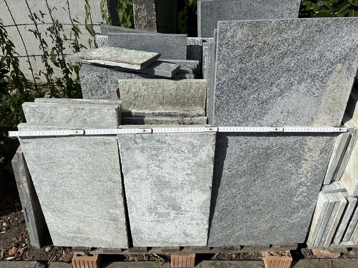 Rivestimenti per pavimenti: Schöne Natursteinplatten gebraucht – Usato da Neuenegg venduto da recob 2